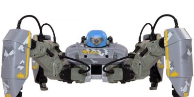 MekaMon robot engages students