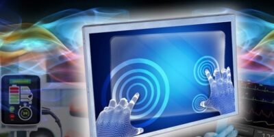 Touchscreen adds Pixel Eyes in-cell capacitive technology
