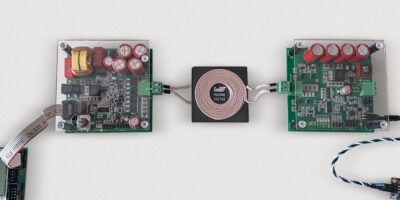 Developer kit combines wireless power and data transmission