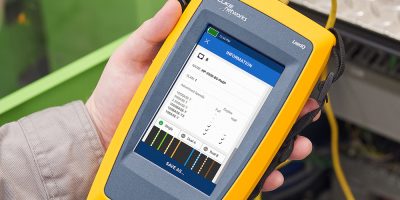 LinkIQ-IQ tests industrial Ethernet installation and maintenance