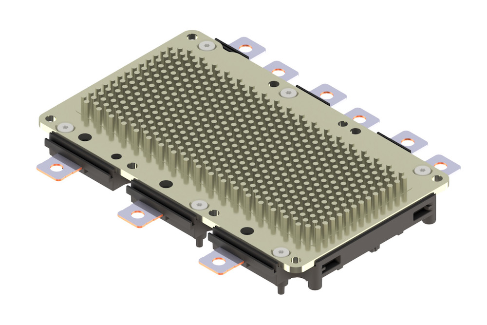 Infineon combines silicon and silicon carbide in a cutting-edge power module for e-mobility