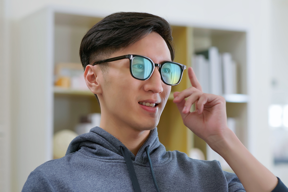 ST announces new sensors for personal electronics and smart devices